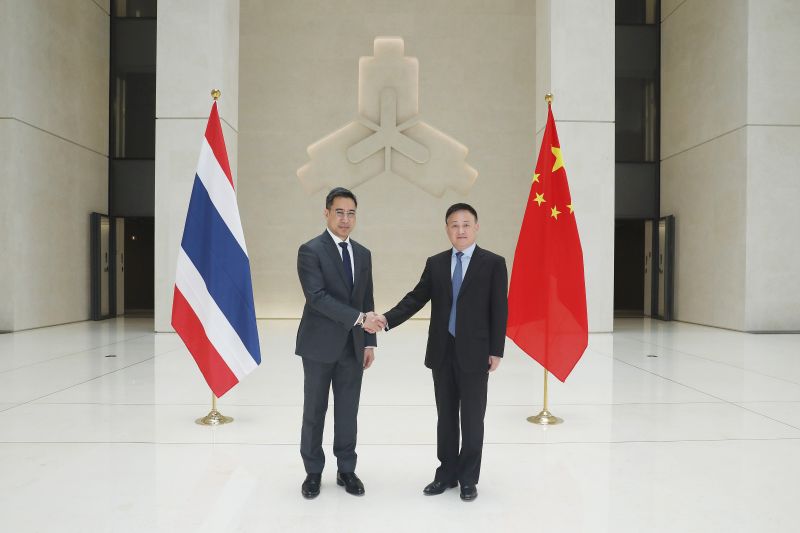 Governor Pan Gongsheng Meets with Governor Sethaput Suthiwartnarueput and Renews Bilateral Currency Swap Arrangement